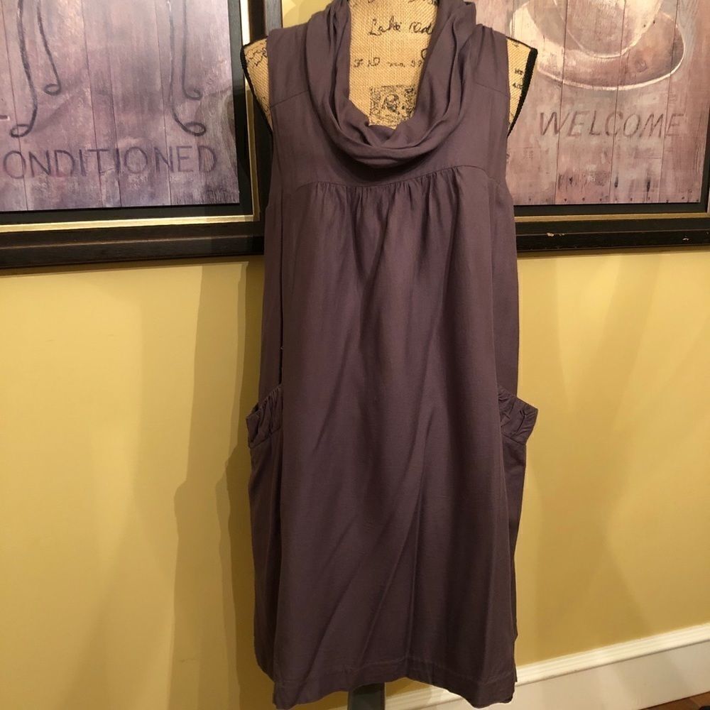 Kenzie Pretty Flowy Dress with Pockets! Sz M